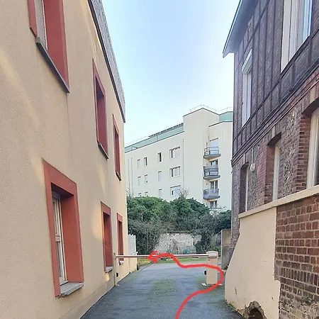 The Family - Bel 4/6 Places