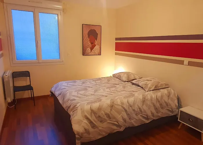 The Family - Bel 4/6 Places